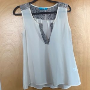 Cute animal print detail tank